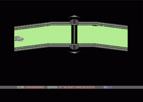 Into Hinterland World Screenshot 18 (Commodore 64/128)