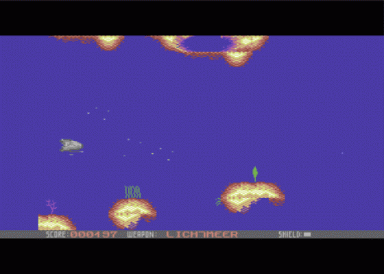 Into Hinterland World Screenshot 23 (Commodore 64/128)